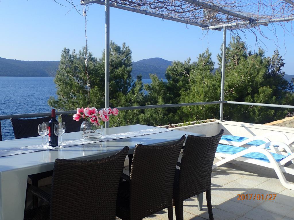 Apartment Villa Bonadea สลาโน ภายนอก รูปภาพ