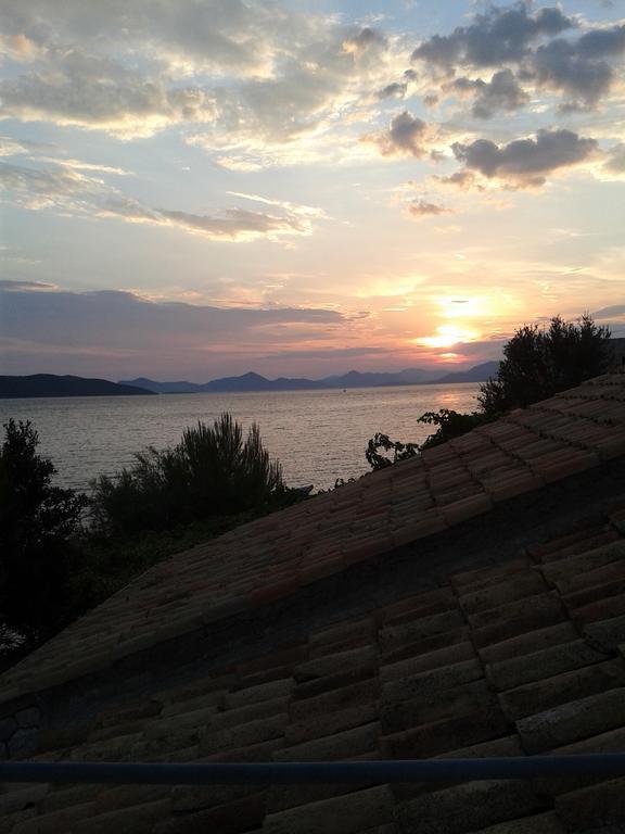 Apartment Villa Bonadea สลาโน ภายนอก รูปภาพ