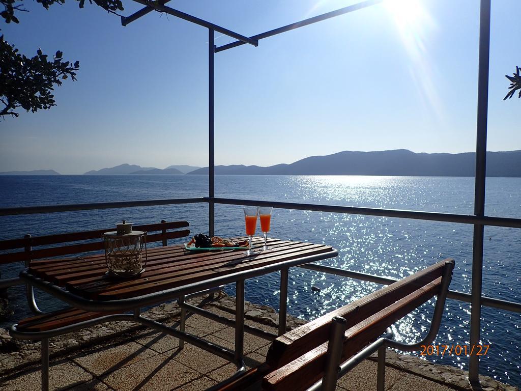 Apartment Villa Bonadea สลาโน ภายนอก รูปภาพ