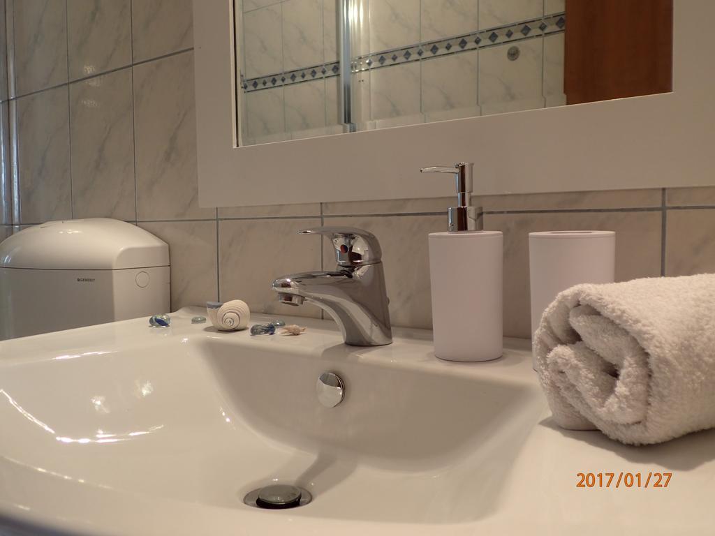 Apartment Villa Bonadea สลาโน ภายนอก รูปภาพ